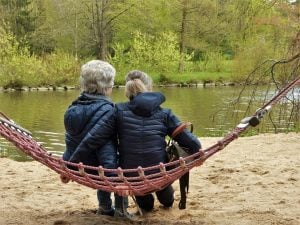 Talking with the elderly.