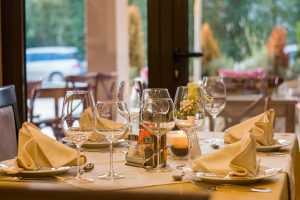 restaurant movers Miami - a table
