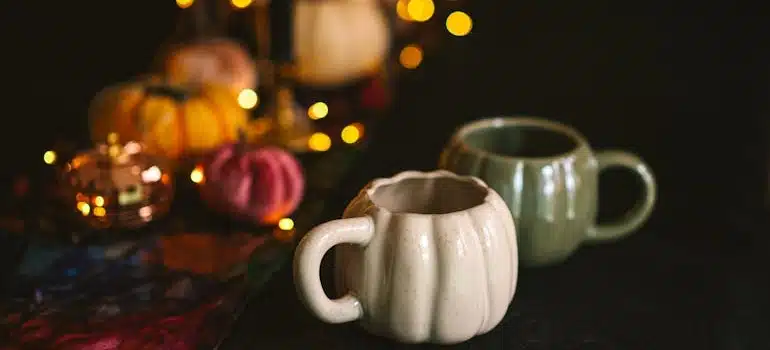 Cozy Fall Table Setting with Pumpkin Mugs