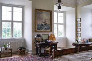 Picture of a bright room. Renovation ideas for your Miami home: use daylight as much as possible