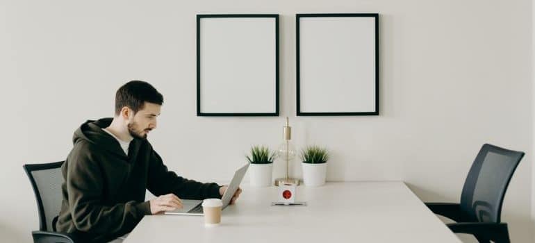 a man researching about the qualities of a good tenant in Miami