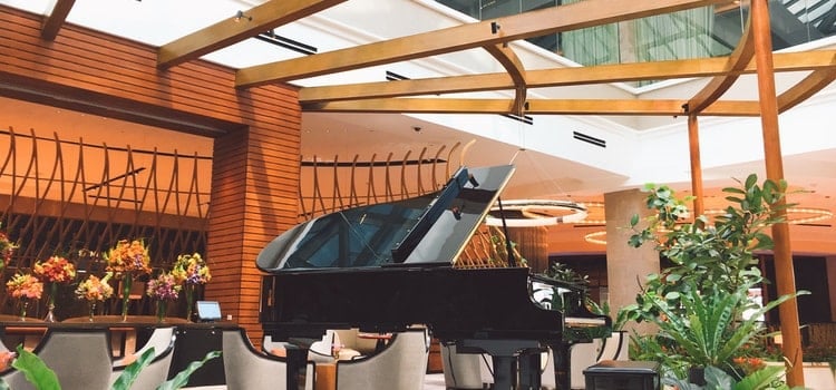 A large piano.