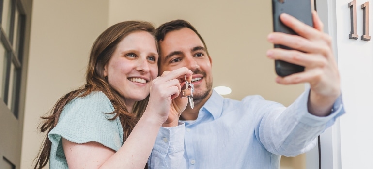 Couple buying new home 