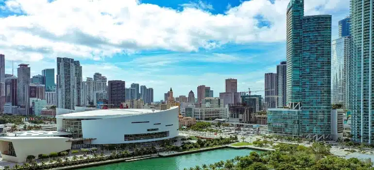 A neighborhood in the city center, which you should avoid if you want to find affordable housing in Miami.