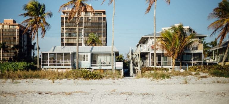 proximity to the beach is important when buying a beach house