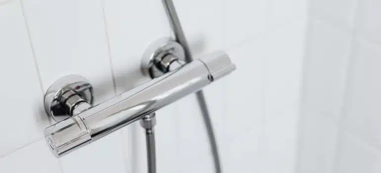 bad plumbing is one of the red flags for homebuyers in Miami Beachwhen