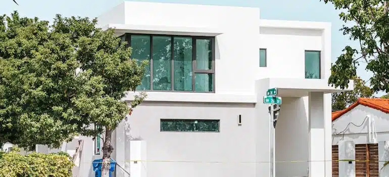 white building in Miami 