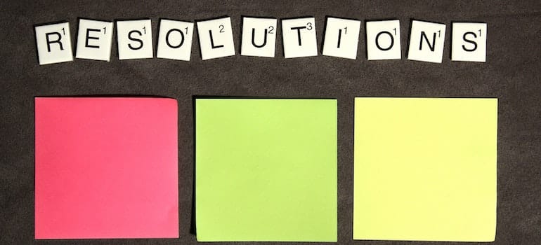 colored papers to help you achieve your moving resolutions