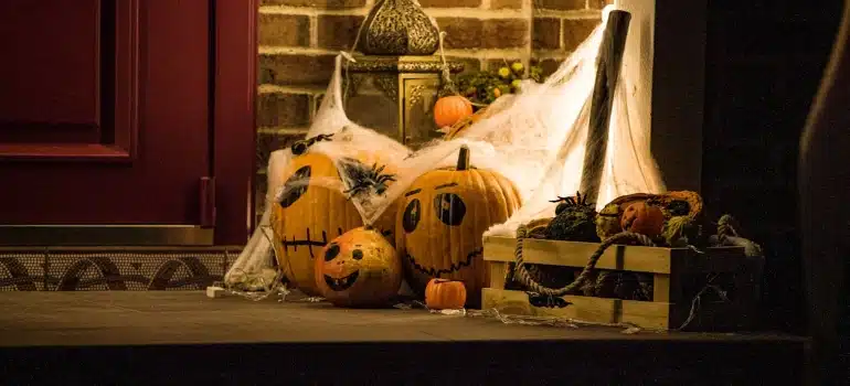 Halloween decor