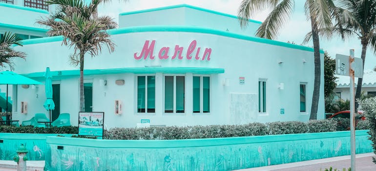 hotel in hollywood, florida, one of the best places to retire in broward county