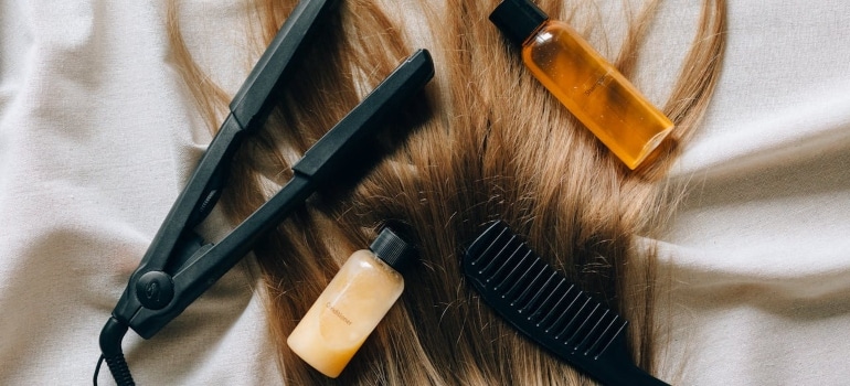 hair and hair styler