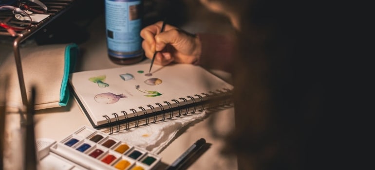 a person drawing to recharge after an interstate move