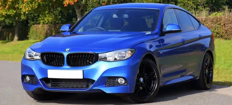 a blue car