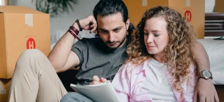 a couple calculating estimate the cost of your move to Hollywood FL