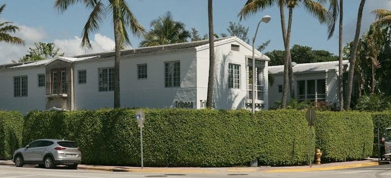 Gated community housing options in Coconut Grove