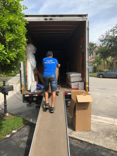 Leave loading of the moving truck to our residential Miami movers.